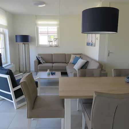 On The Markermeer Holiday home